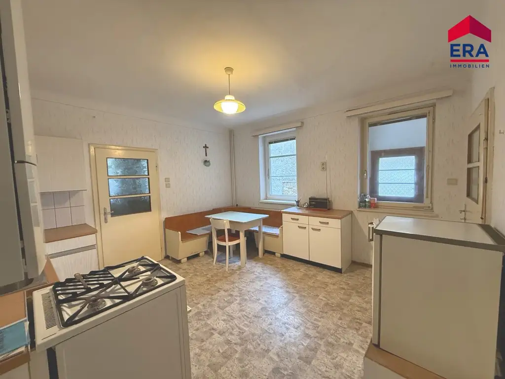 Charmantes Wohnhaus auf 2.972 m² Grund – zwei Parzellen, Nebengebäude und viel Potenzial!