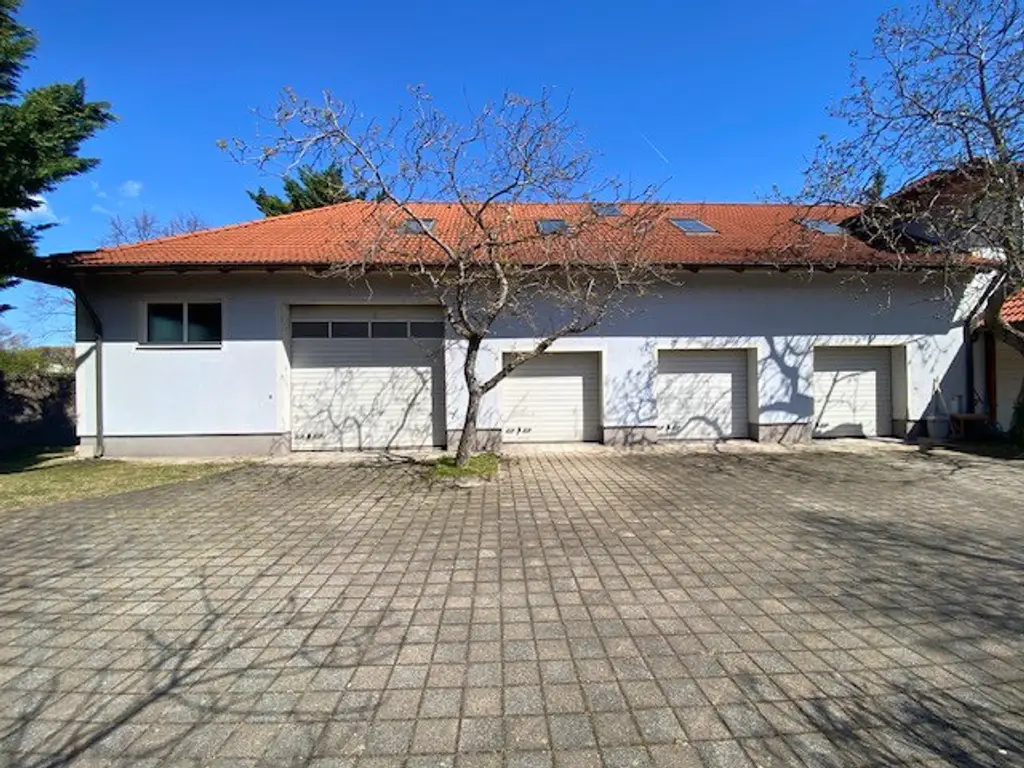 Eine Liegenschaft - viele Nutzungsmöglichkeiten! Renditeobjekt!