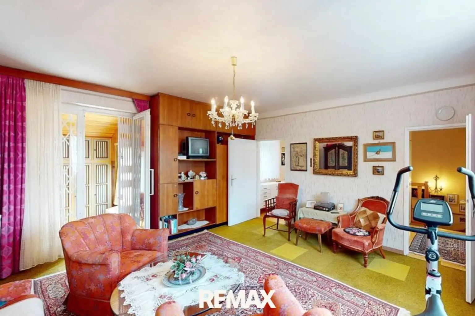 07 Wohnzimmer