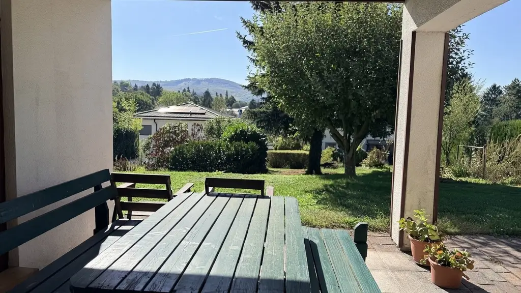 Großzügiges 4-Zimmer-Einfamilienhaus mit Terrasse und Garage in Ruhelage von Neulengbach mit Fernsicht!