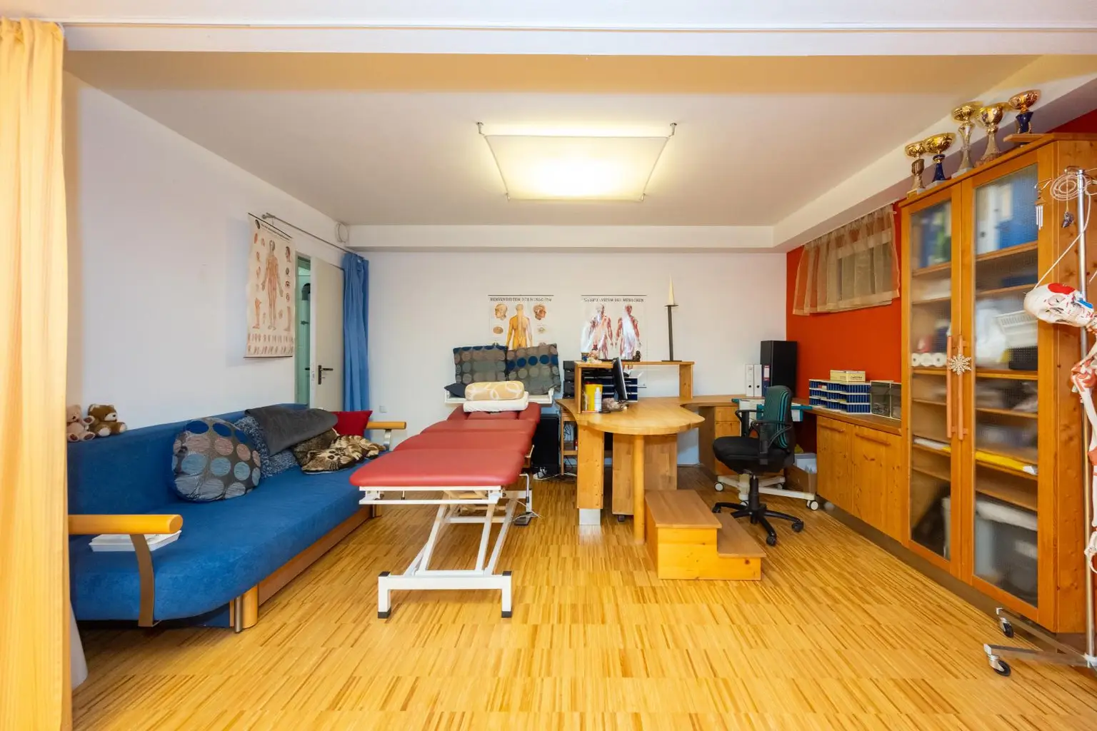 Behandlungsraum UG