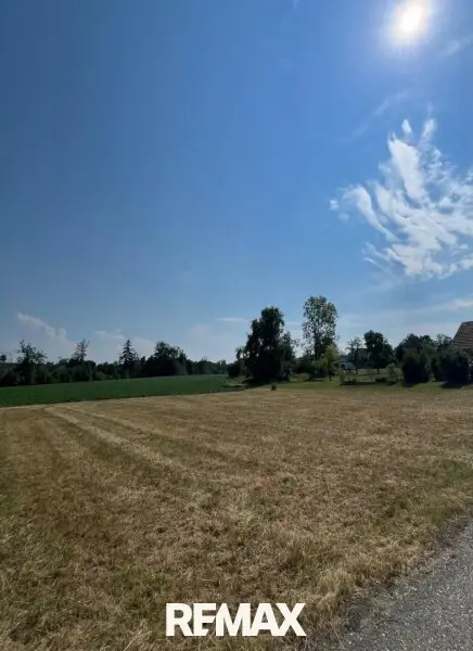 Grundstück