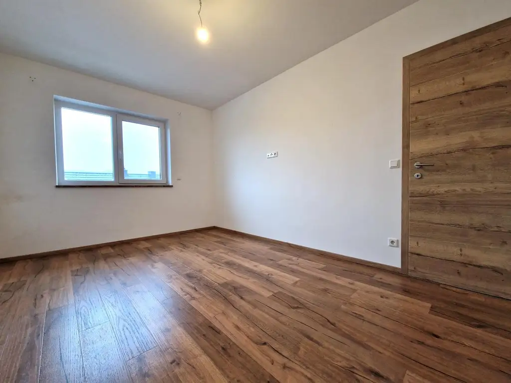 Hochwertige 3.Zi.-Gartenwohnung - Baujahr 2021