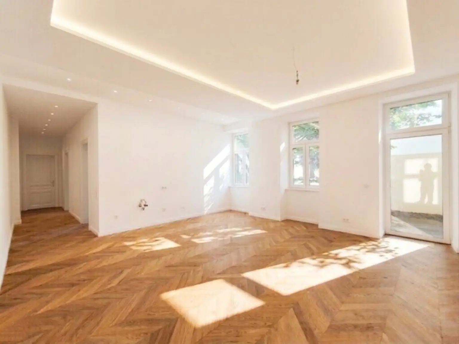 Wohnküche mit Balkon