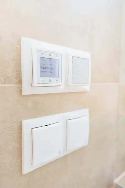 WOW I PROVISIONSFREI I RENOVIERT I BALKON I NÄHE LENDPLATZ I BADEWANNE I MODERNER SCHNITT I HAUSTIERE ERLAUBT I RUHIGE LAGE I PROJEKT WOHNEN