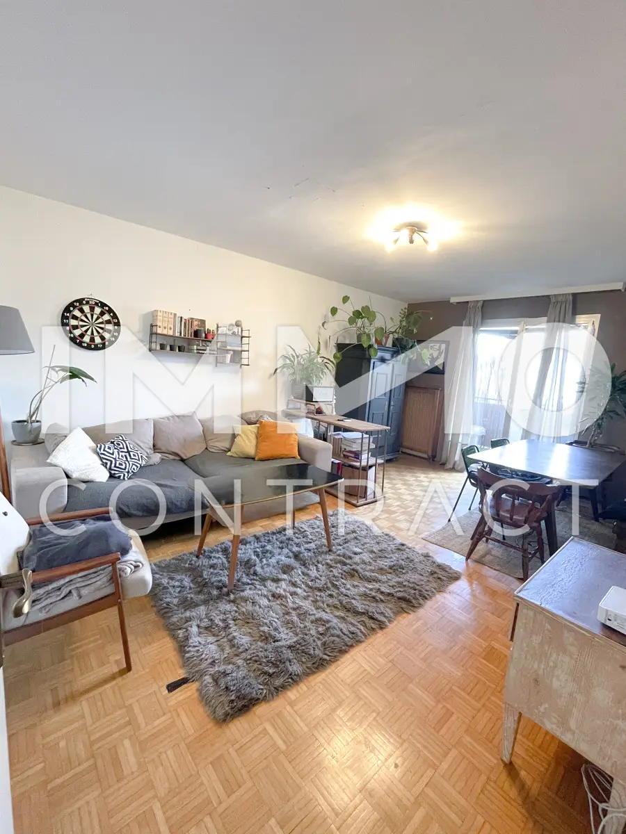 WARMMIETE! IDEALE WG ODER FAMILIENWOHNUNG  MIT LOGGIA! 4 ZIMMER + SEPARATE KÜCHE!