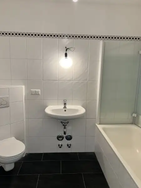 Sonnige 2-Zimmer Wohnung,  mit Loggia!