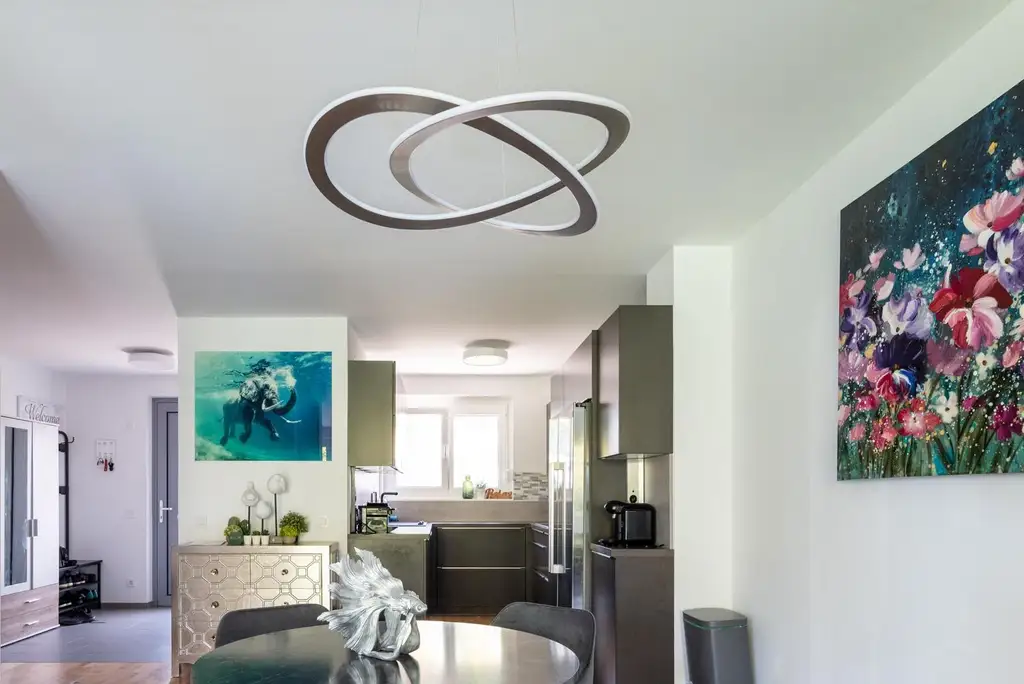 "Tolle Lage, Tolles Haus - LOBAU inkl. Autoabstellplatz"