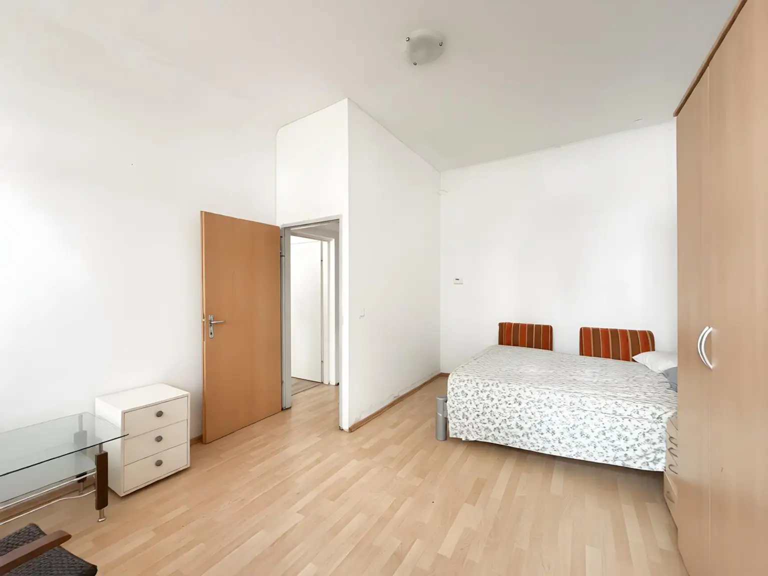 Wohnbereich/WG Zimmer