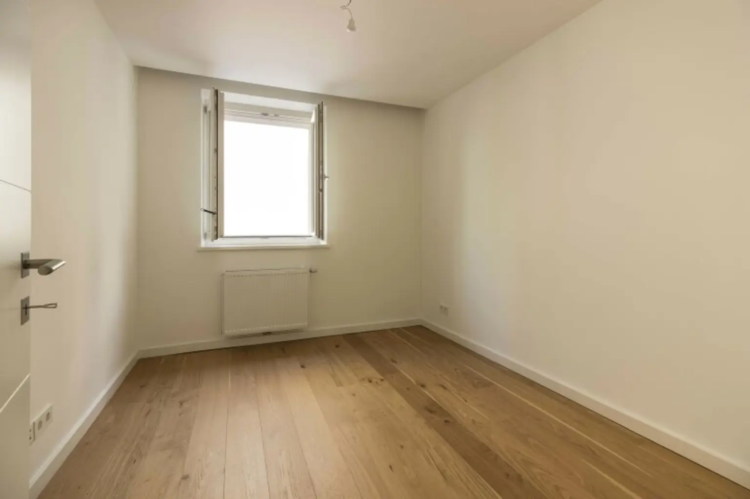 Krongasse - Grenze zum 4. Bez. - Möblierte Wohnung mit erstklassiger Ausstattung