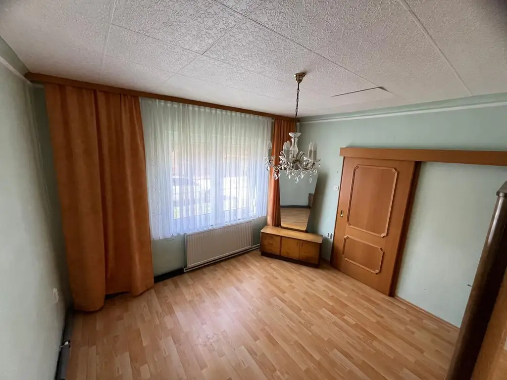 Einfamilienhaus mit Garten und 3 Schlafzimmern