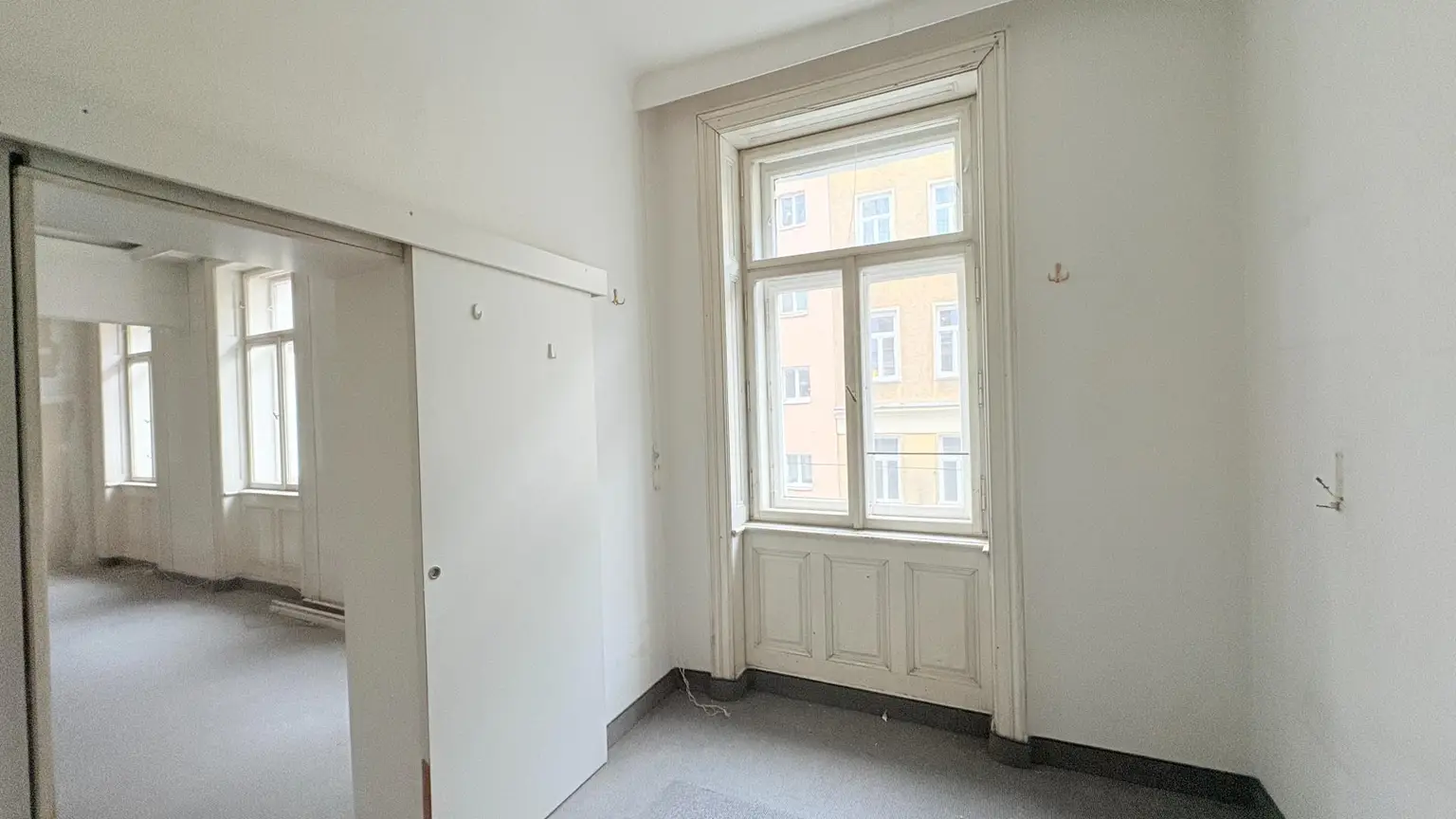 Chance nähe Servitenviertel / Clusiusgasse, sanierungsbedürftig, ca.70 m²