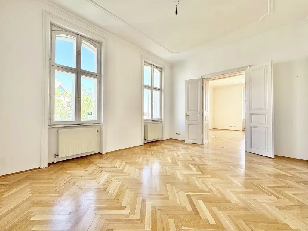 TOPLAGE NÄHE LYCEE | REPRÄSENTATIVE ALTBAUWOHNUNG | HELLE 3 ZIMMER | U-BAHN-NÄHE