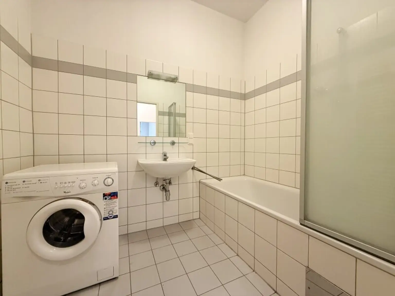 2-Zimmerwohnung in 1180 Wien mit Lift zu vermieten | 5 min Fußweg zur U6 Station Michelbeuern AKH