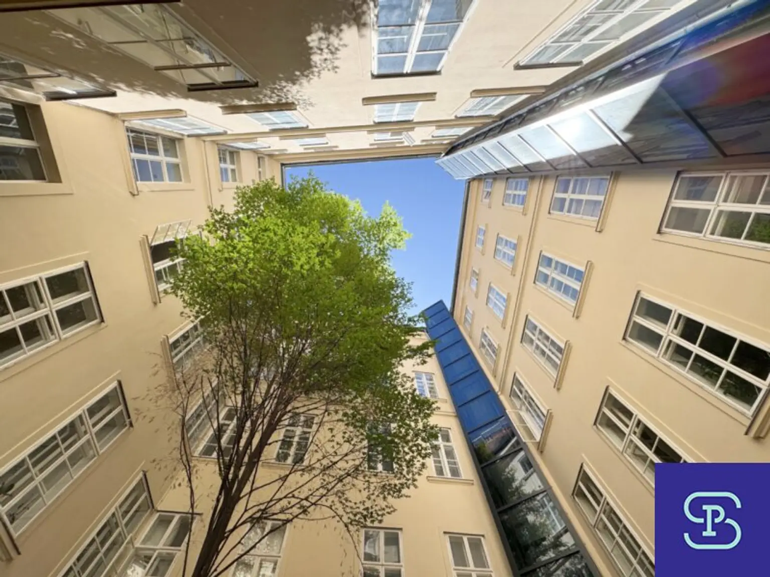 Erstbezug: 112m² Altbau mit 4 Zimmern und Einbauküche am Franziskanerplatz - 1010 Wien