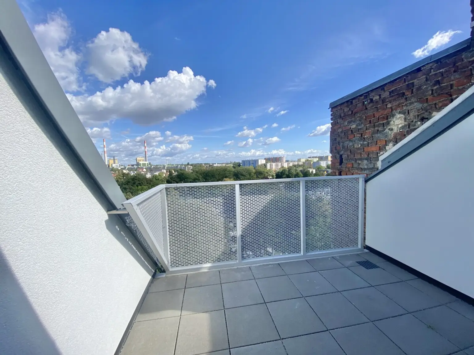 U3  ERSTBEZUG Top Anlage Dachwohnung 2 Zimmer + Terrasse =DAS LAURENZ= 1 bedroom apartment+terrace