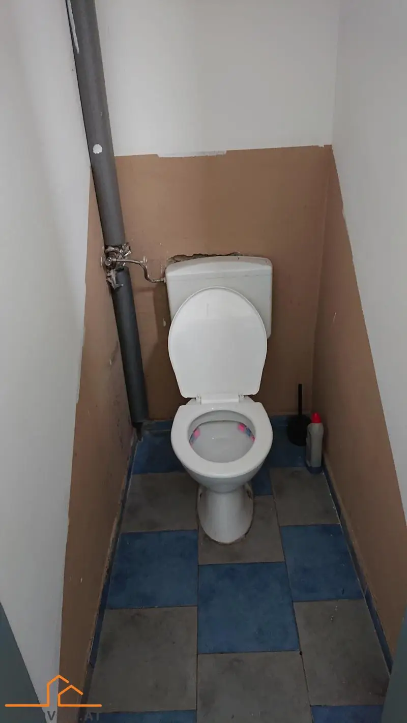 REPARATURBEDÜRFTIGE KLEINWOHNUNG -  NÄHE AKH - U6