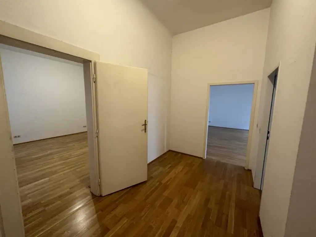 UNBEFRISTET: 2-Zimmer-Wohnung mit separater Küche ab FEBRUAR 2026!