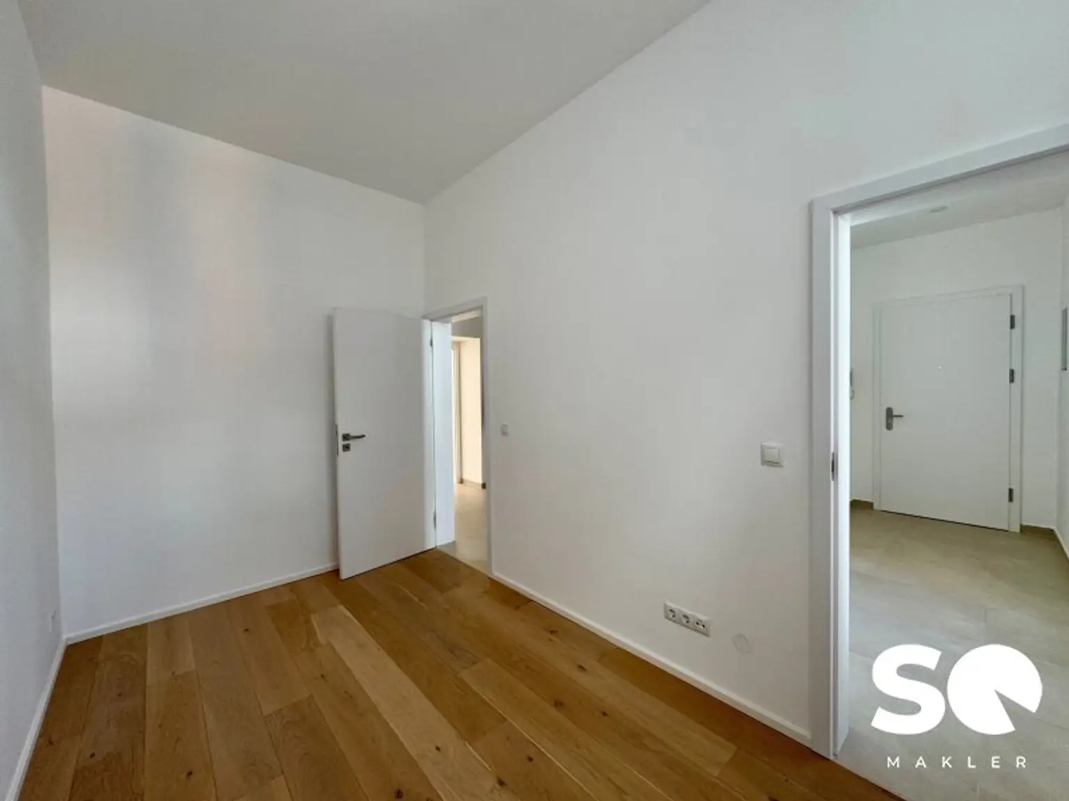 #SQ - SCHÖNE HELLE 2-ZIMMER-WOHNUNG ZU VERKAUFEN!