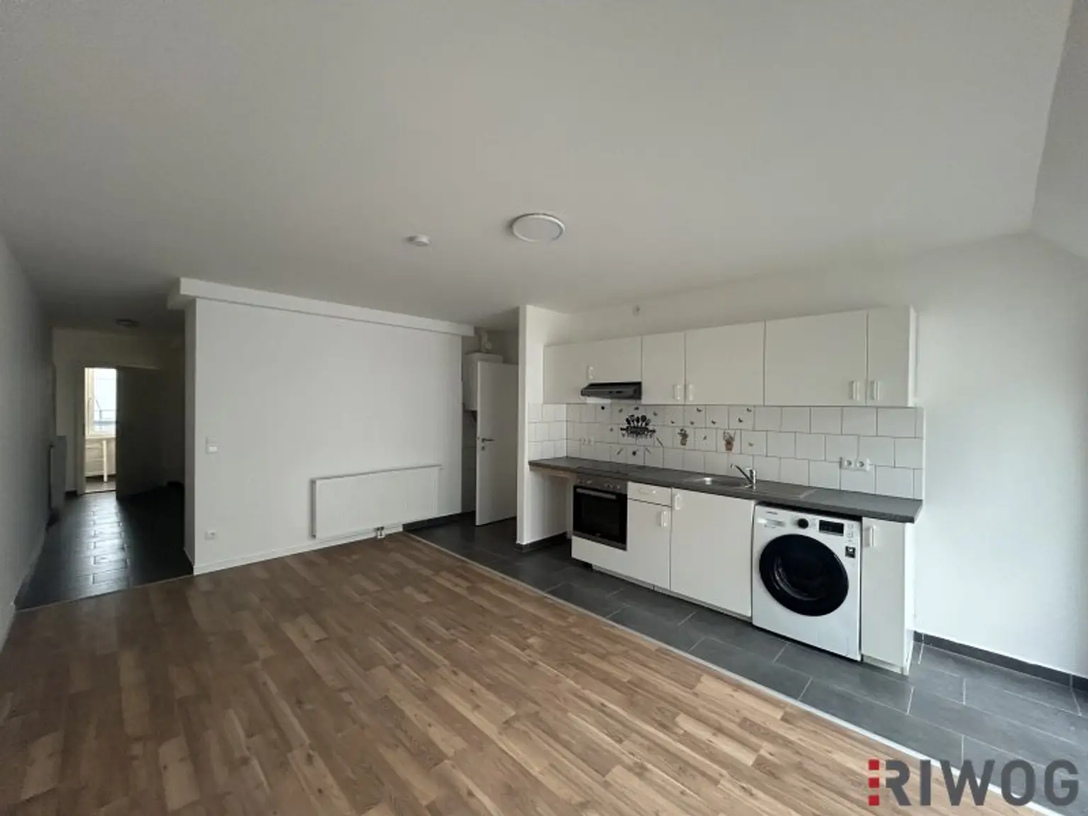 DG-Wohnung mit Balkon *** Nähe Quellenstraße und Matzleinsdorfer Platz *** zwischen Triester Straße und Laxenburger Straße