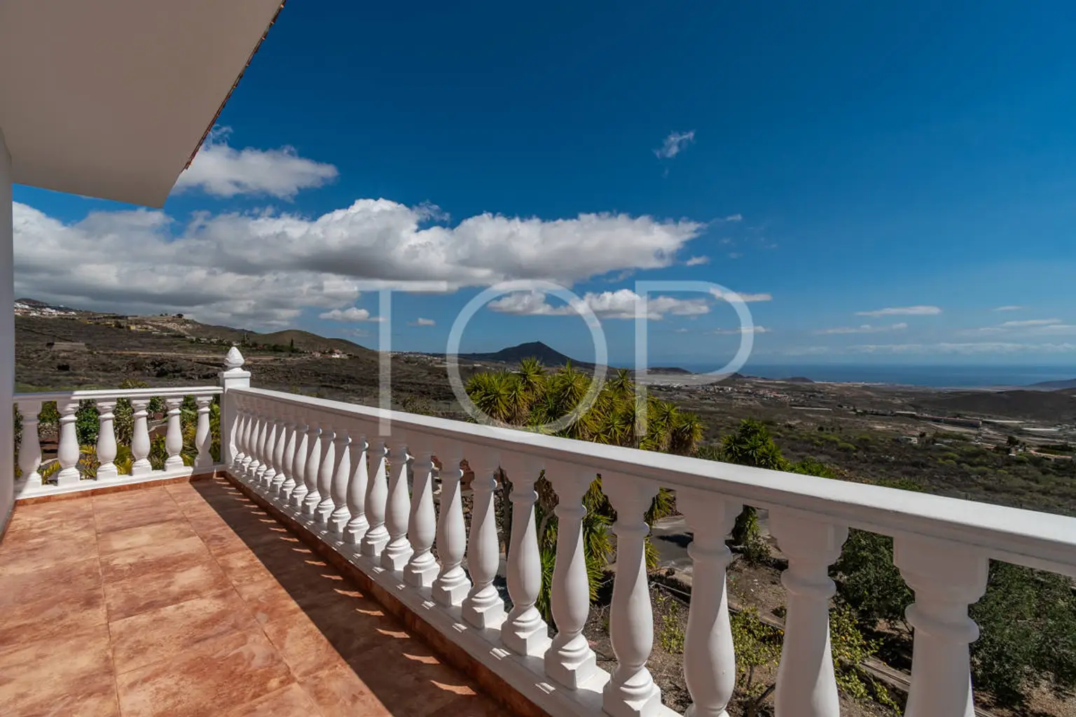Villa-San-Miguel-terraza-dormitorio2-Teneriffa-9 (1)