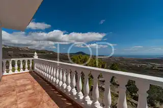 Villa-San-Miguel-terraza-dormitorio2-Teneriffa-9 (1)