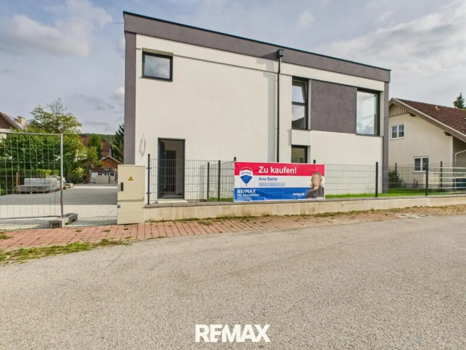 Straßenansicht