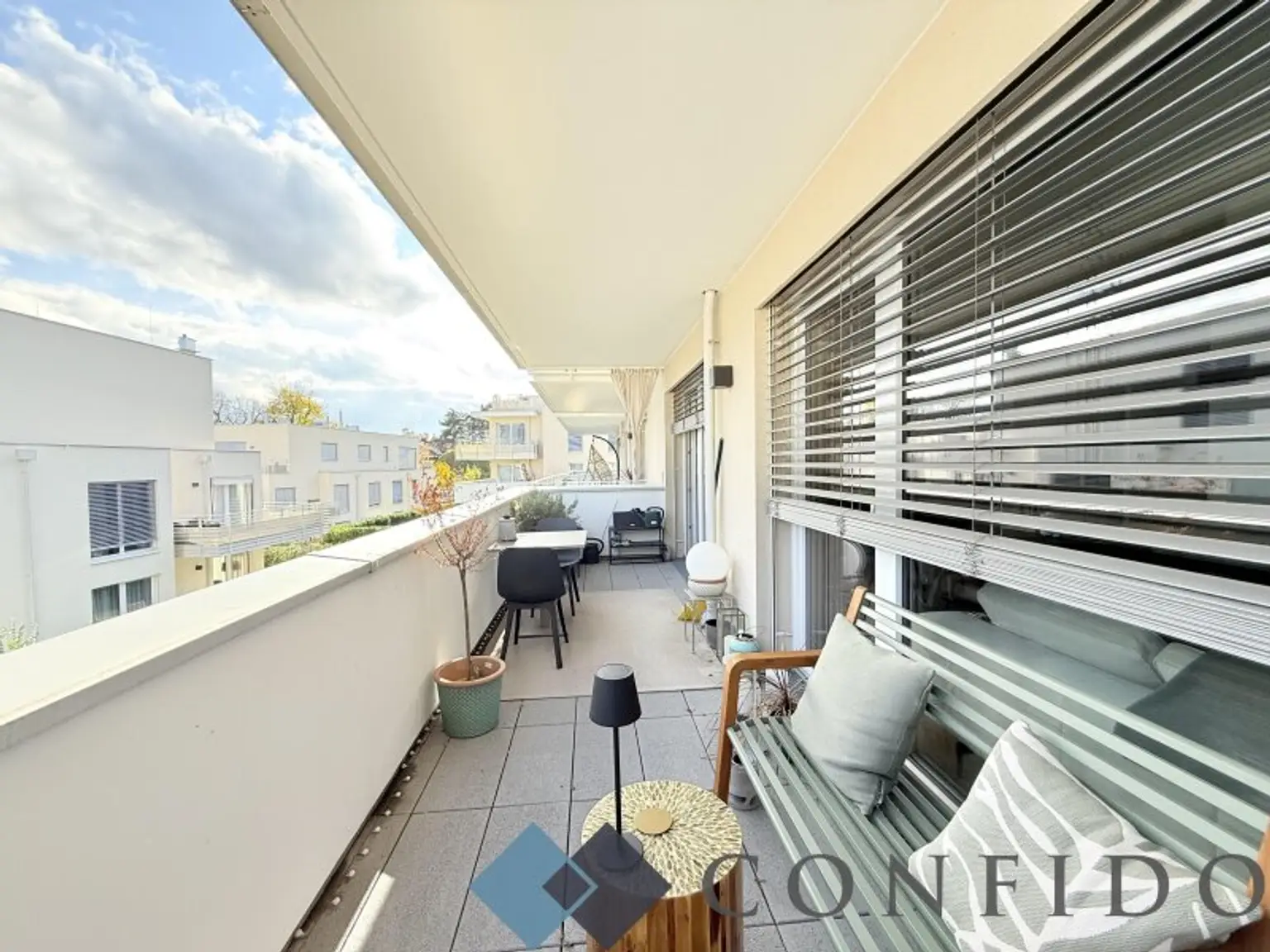 Hochwertig und modern - Traumhafte 3 Zimmerwohnung in bester Lage Badens - Stellplatz inklusive