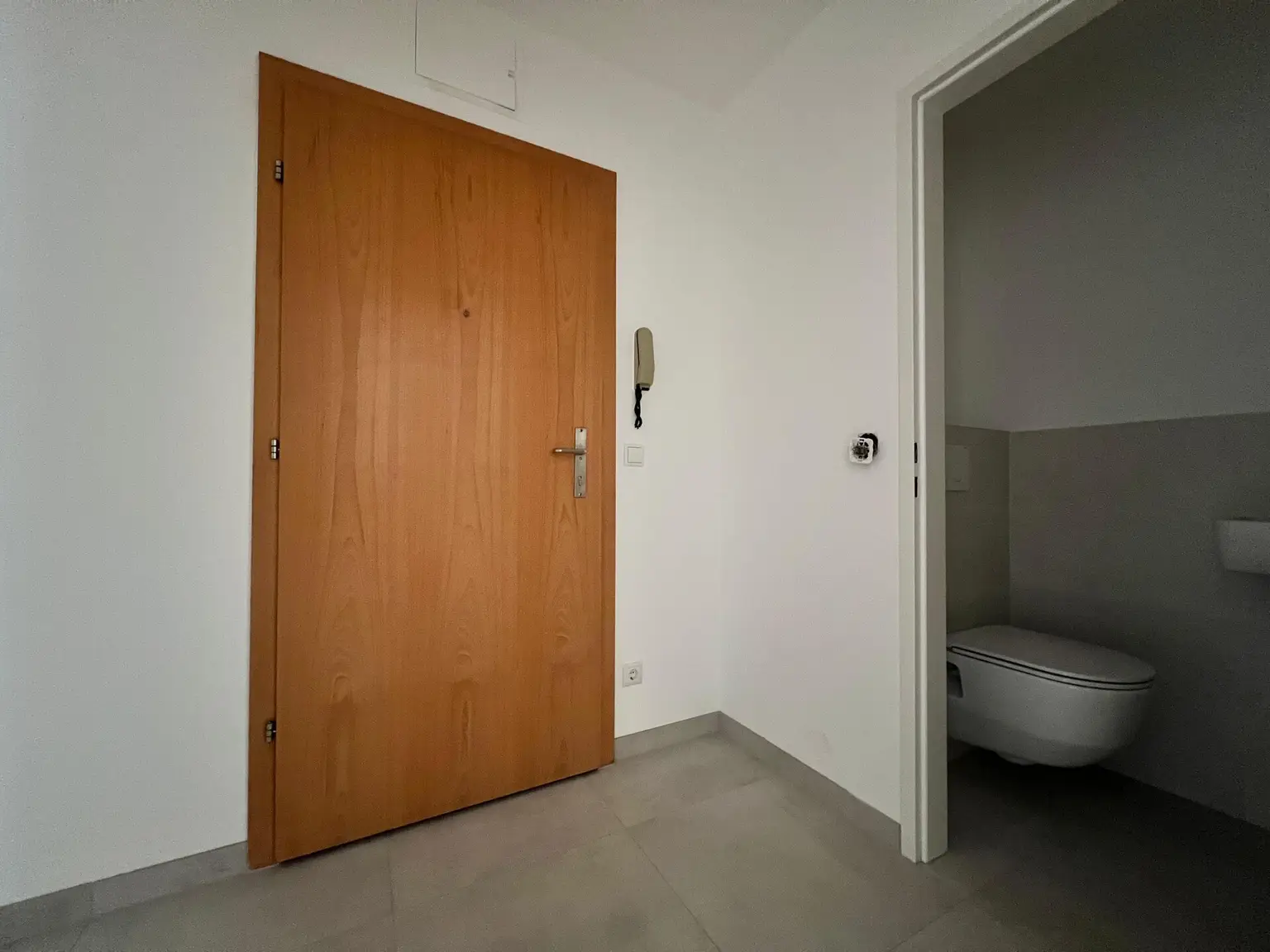 2-Zimmer-Wohnung in Meidlinger Bestlage – saniert & sofort verfügbar