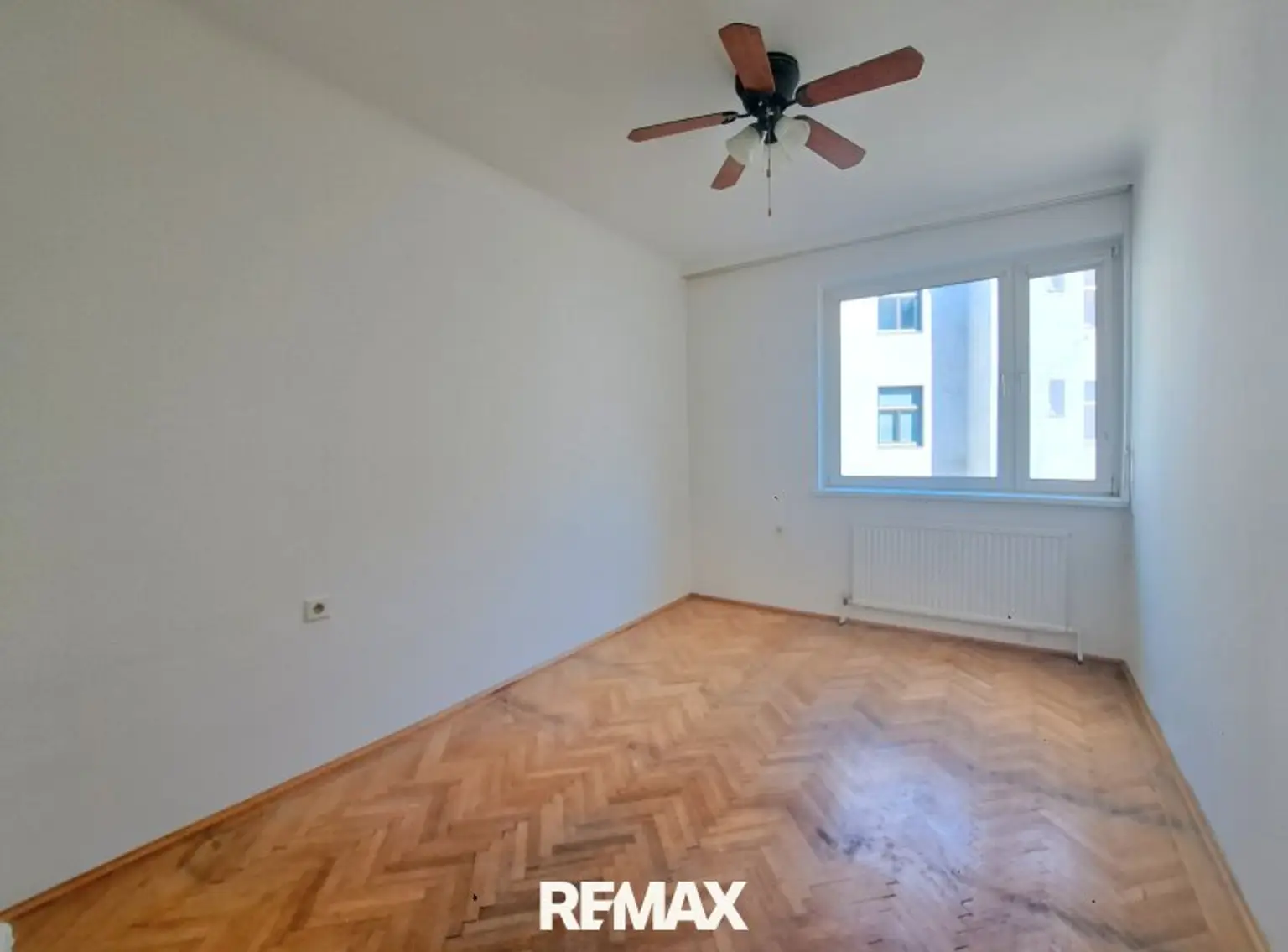 6 Zimmer