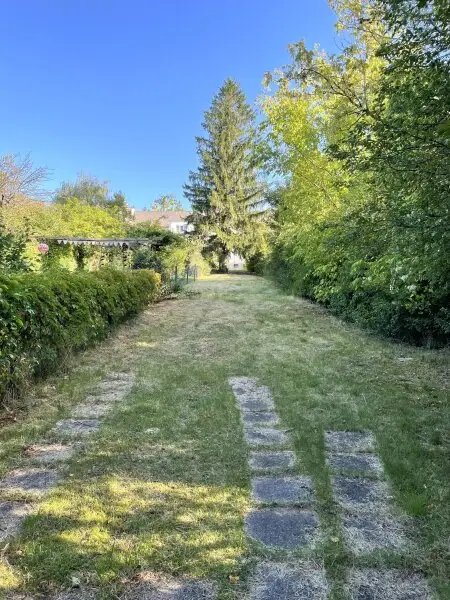 Traumhaftes Grundstück  in 1130 Wien – Ihr Eigenheim mit Garten und Fernblick!
