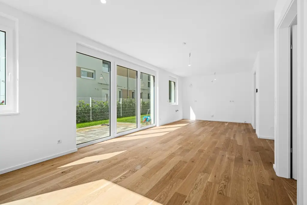 "Exklusive Neubau-Doppelhäuser in Stockerau – 6 Zimmer nahe S-Bahn"