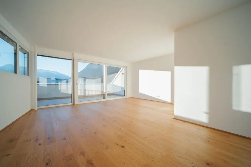 Auf höchstem Niveau: Dachgeschosswohnung in Hötting