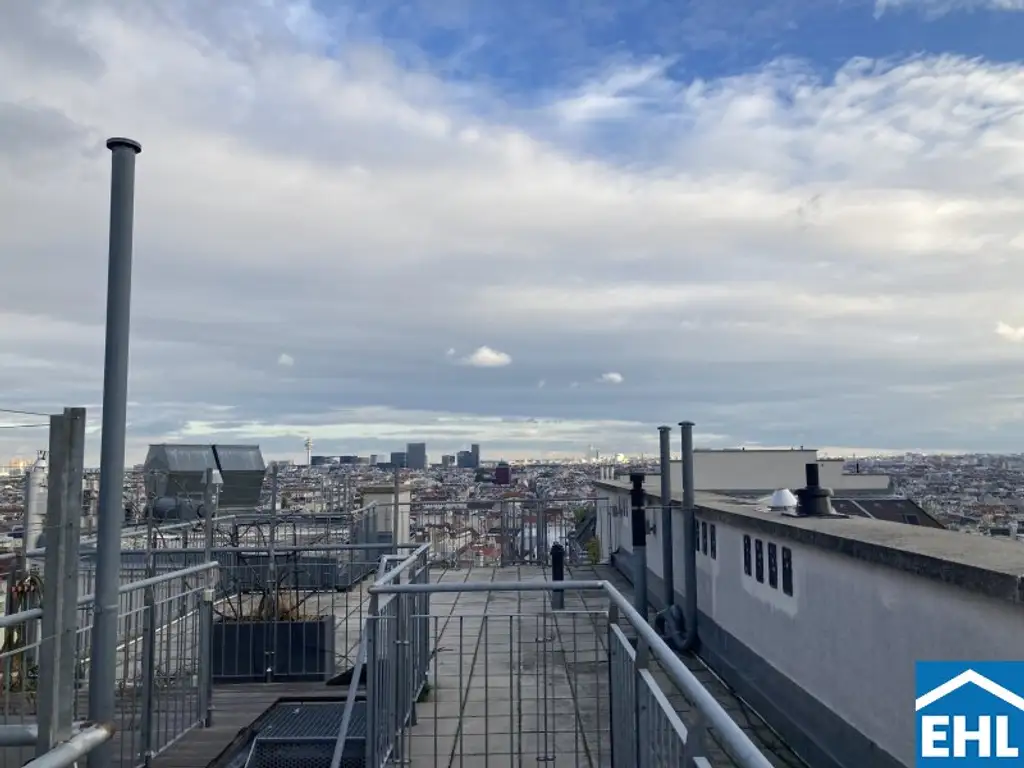 Großzügige 2-Zimmerwohnung mit 85 m² Dachterrasse direkt an der Mariahilfer Straße!