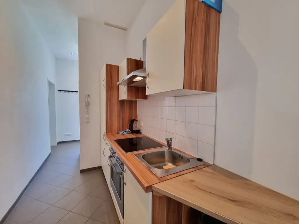 Freundliche 2 Zimmer mit Altbaucharme in ruhiger Lage - Bahnhof Hernals in der Nähe - Ab 2026 U5