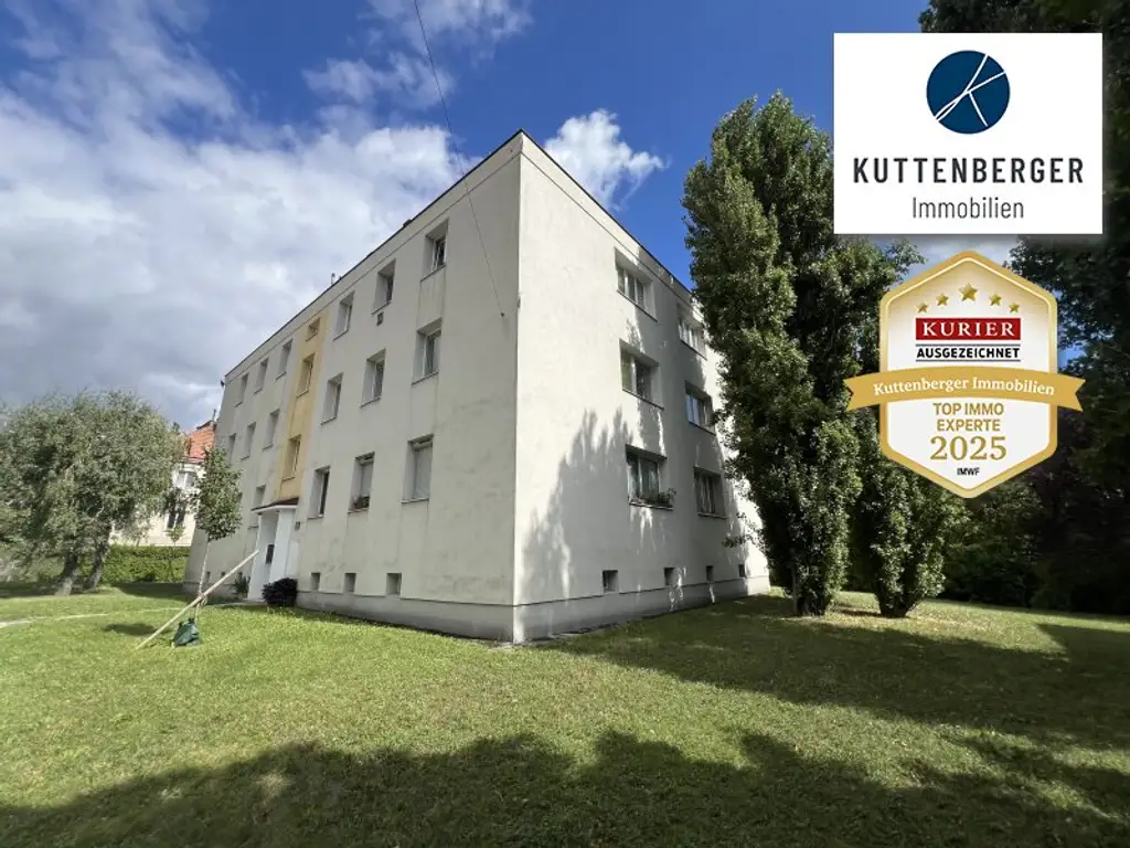 Gute Wohnlage & Grünruhelage: Sanierte Vierzimmer-Wohnung!