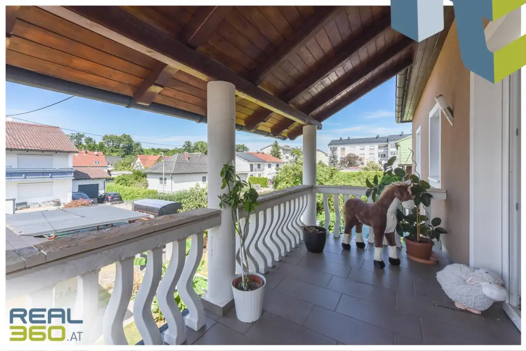 Attraktives Einfamilienhaus mit großzügiger Außenanlage und moderner Ausstattung!