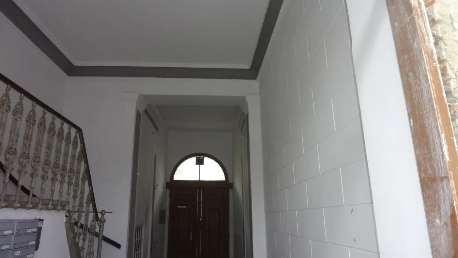 Zinshaus - Anlage mit ca. 4,2% Rendite  -  Hausanteil in Top Lage !!