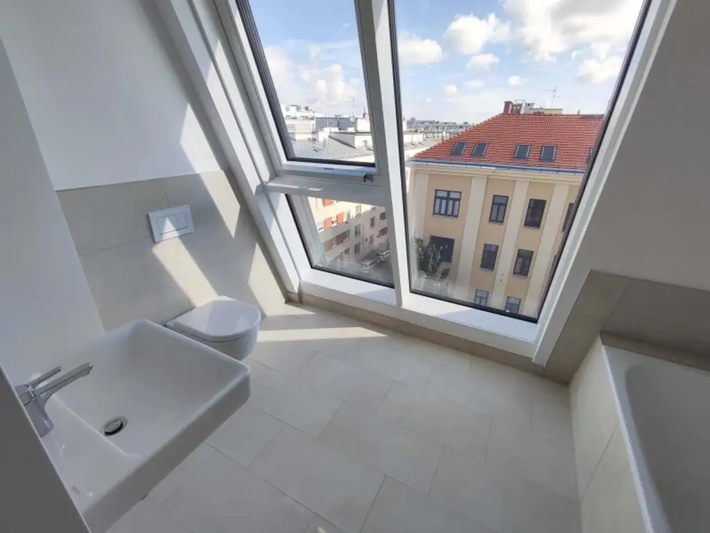 DACHGESCHOß-4-Zimmer-ERSTBEZUG mit Terrasse und privatem Liftzugang! Top 1/40