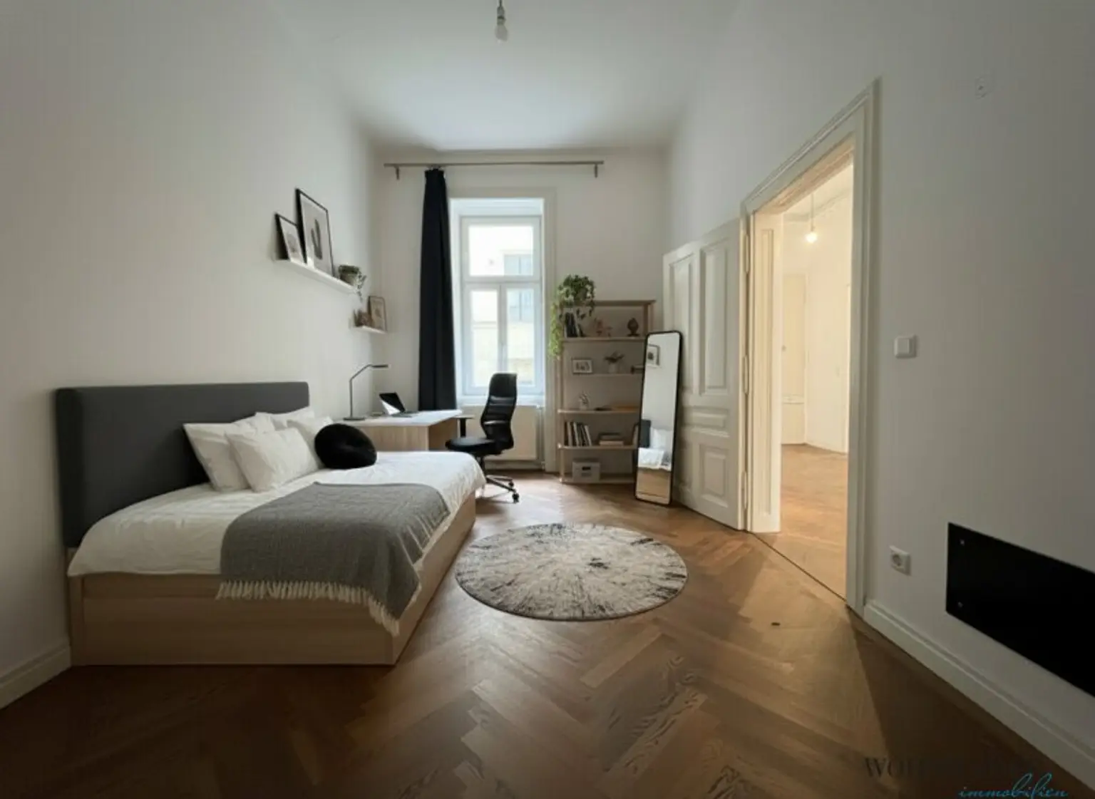 Stilvolle 5-Zimmer-Altbauwohnung in der Lindengasse