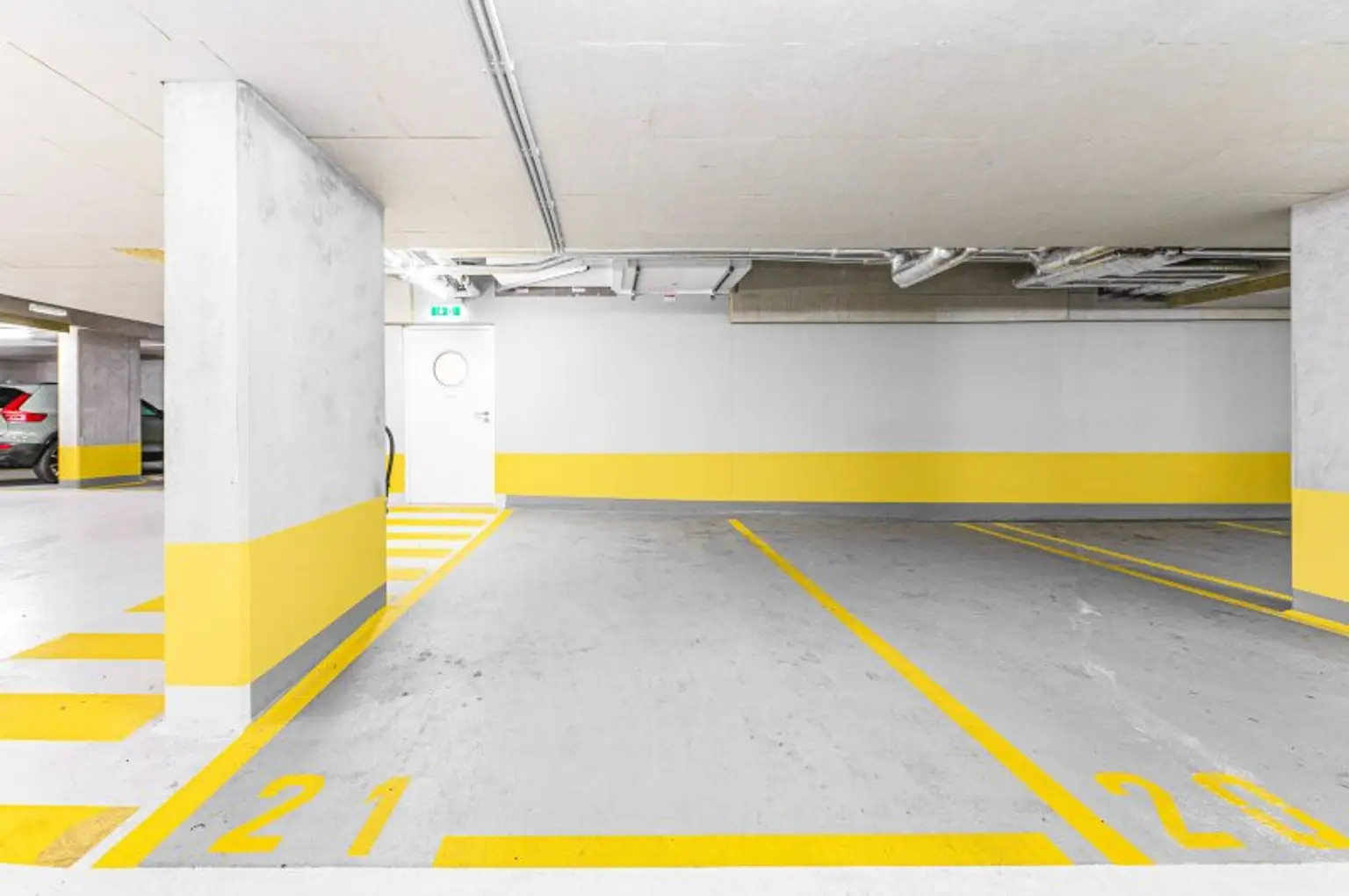 Erstbezug ab Oktober! Grandiose 4-Zimmer-Terrassenwohnung inkl. Parkplatz in Hietzing zu vermieten!