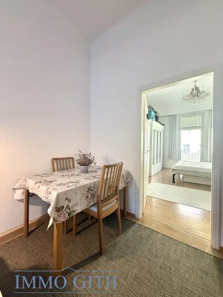 HELL, GEMÜTLICH & GUT VERMIETET – GEPFLEGTE 2-ZIMMER-WOHNUNG MIT BALKON IN SIMMERING ZU KAUFEN!