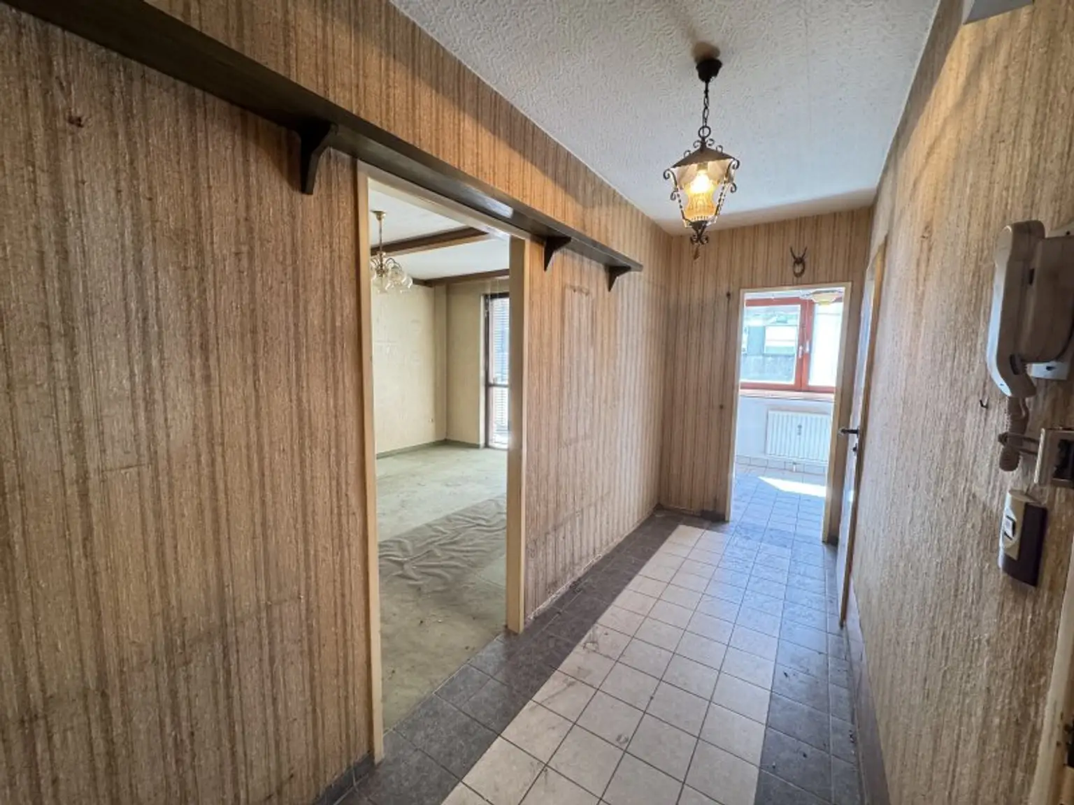 Charmante 3-Zimmer-Wohnung in 1140 Wien – Ihre Sanierungschance mit Loggia!