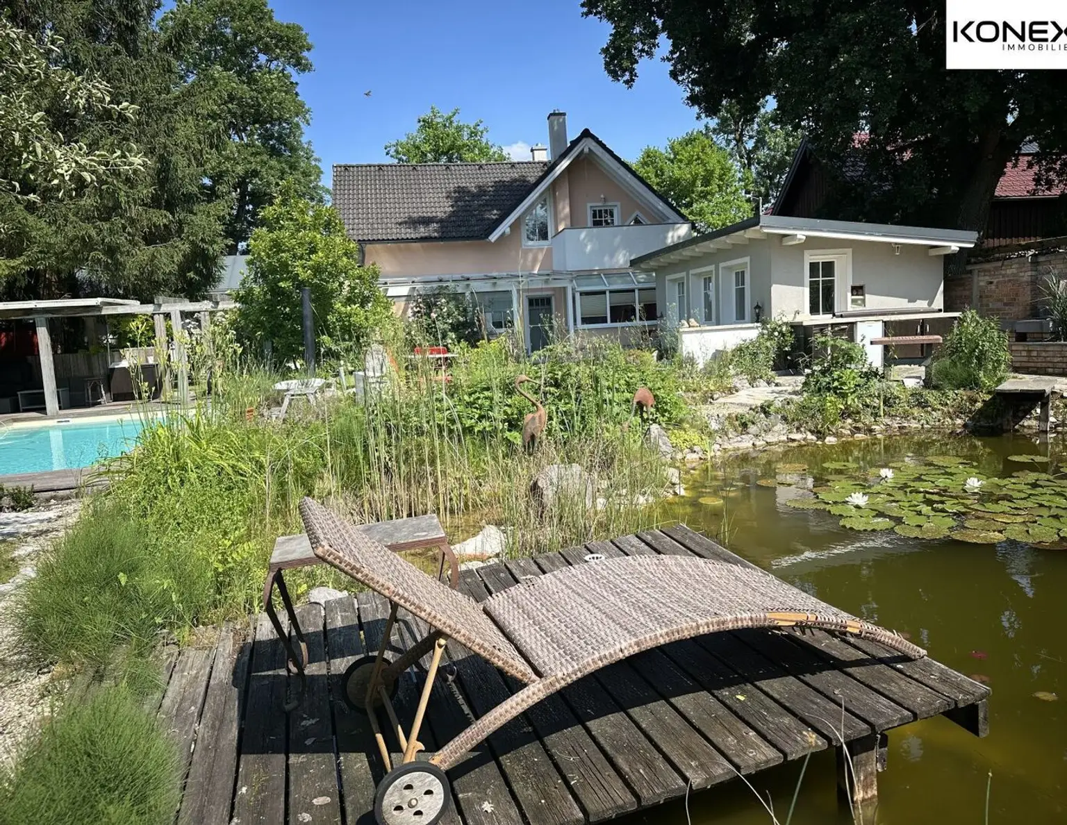Stilvolles Einfamilienhaus mit Pool & Teich in begehrter Lage Salzburg-Moosstraße