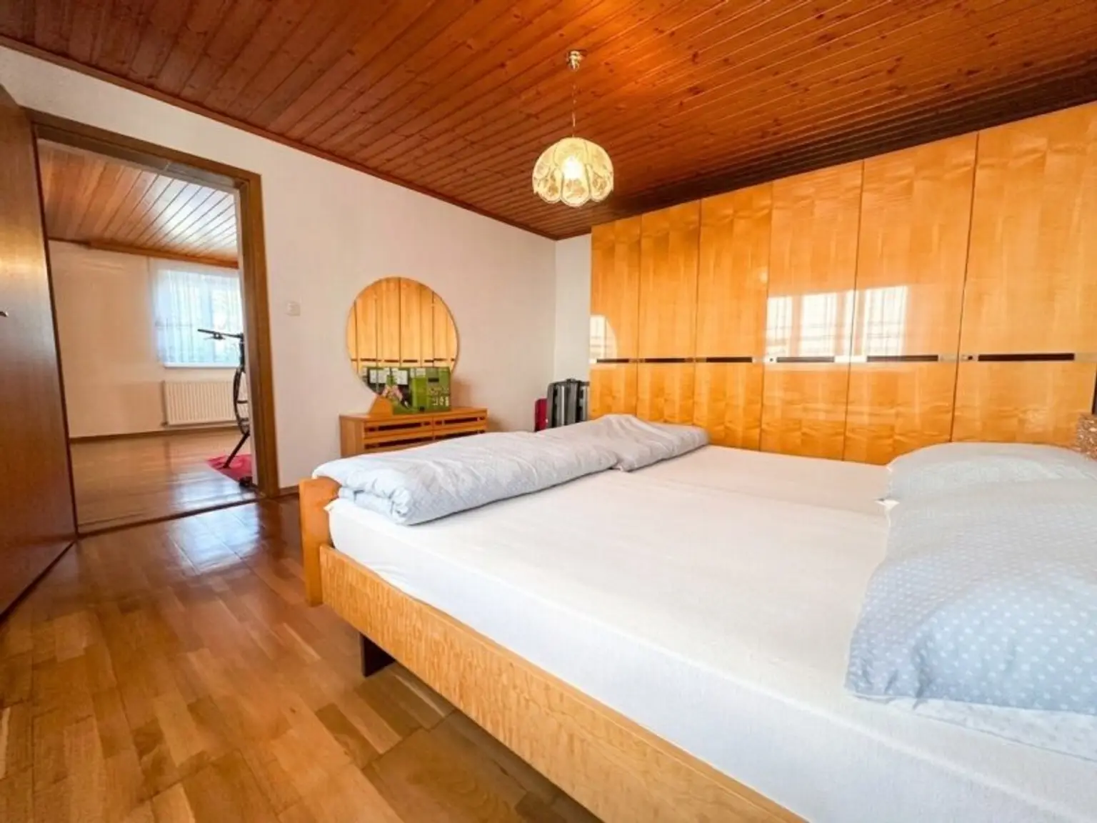 Großzügiges Einfamilienhaus mit Garten & Garage in Wels – 192m² Wohnkomfort!