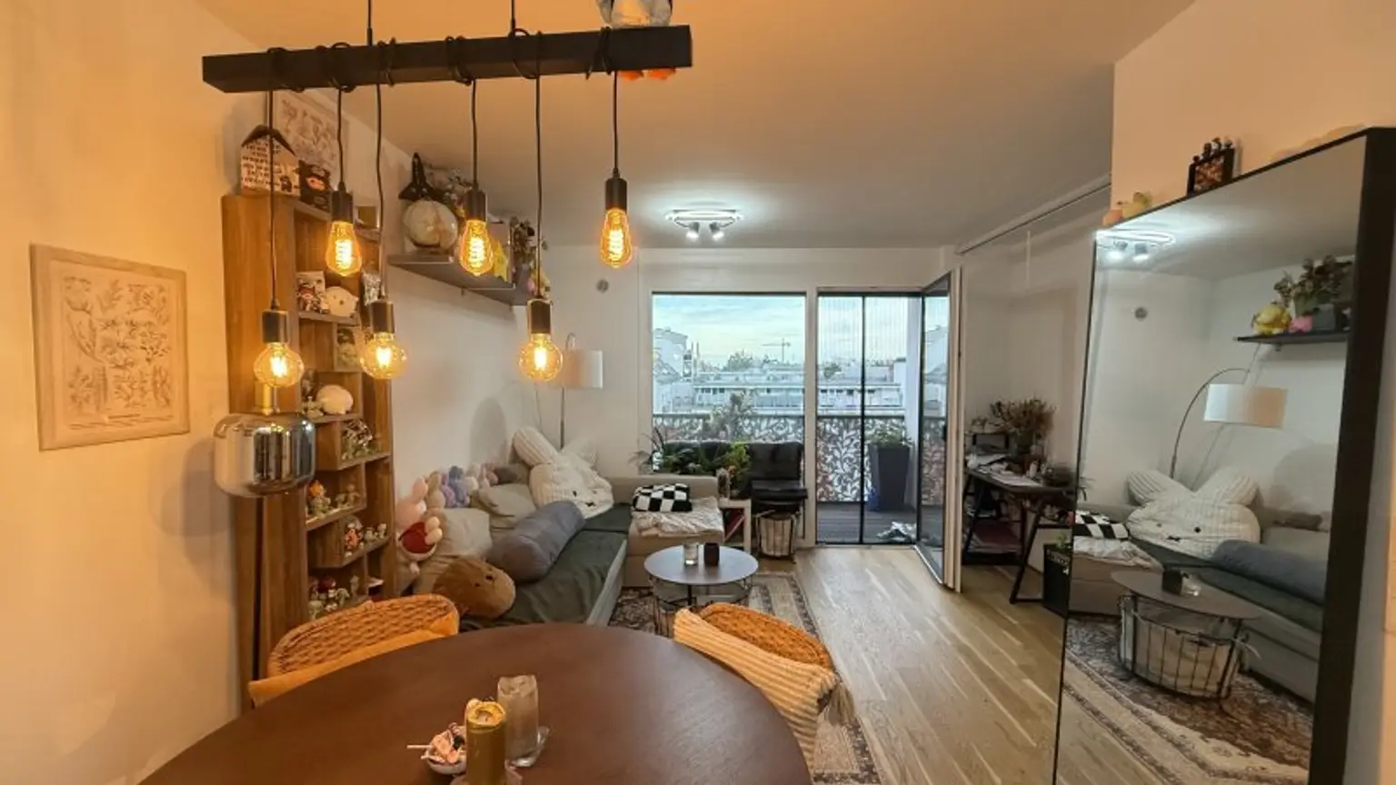 Neuwertige 2-Zimmer-Wohnung mit südöstl. Balkon und opt. Garagenstellplatz!