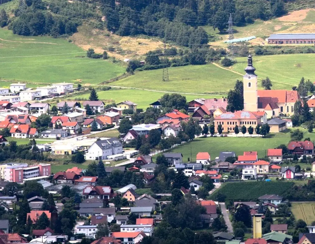 Aufgeschlossenes, 1.069m² Baugrundstück in zentraler Lage