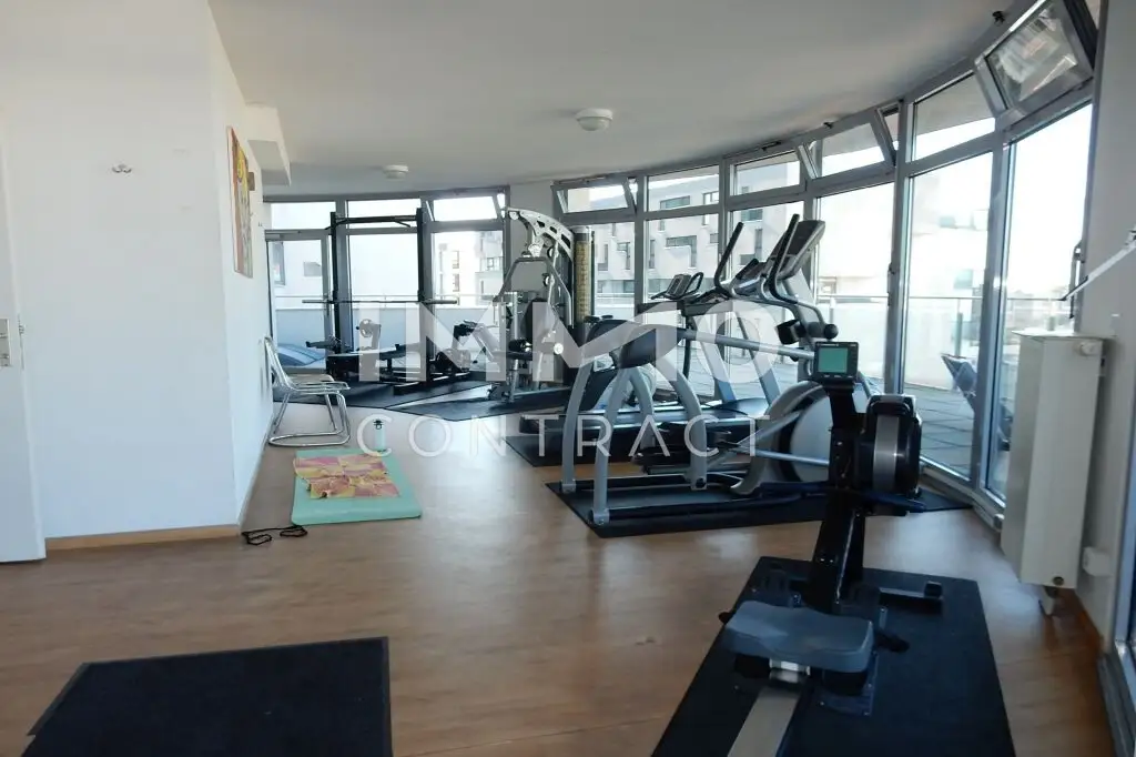 Voll möblierte 3 Zimmer Wohnung mit
Loggia, Pool, Sauna, Terrasse und
Fitnessstudio am Wienerberg!