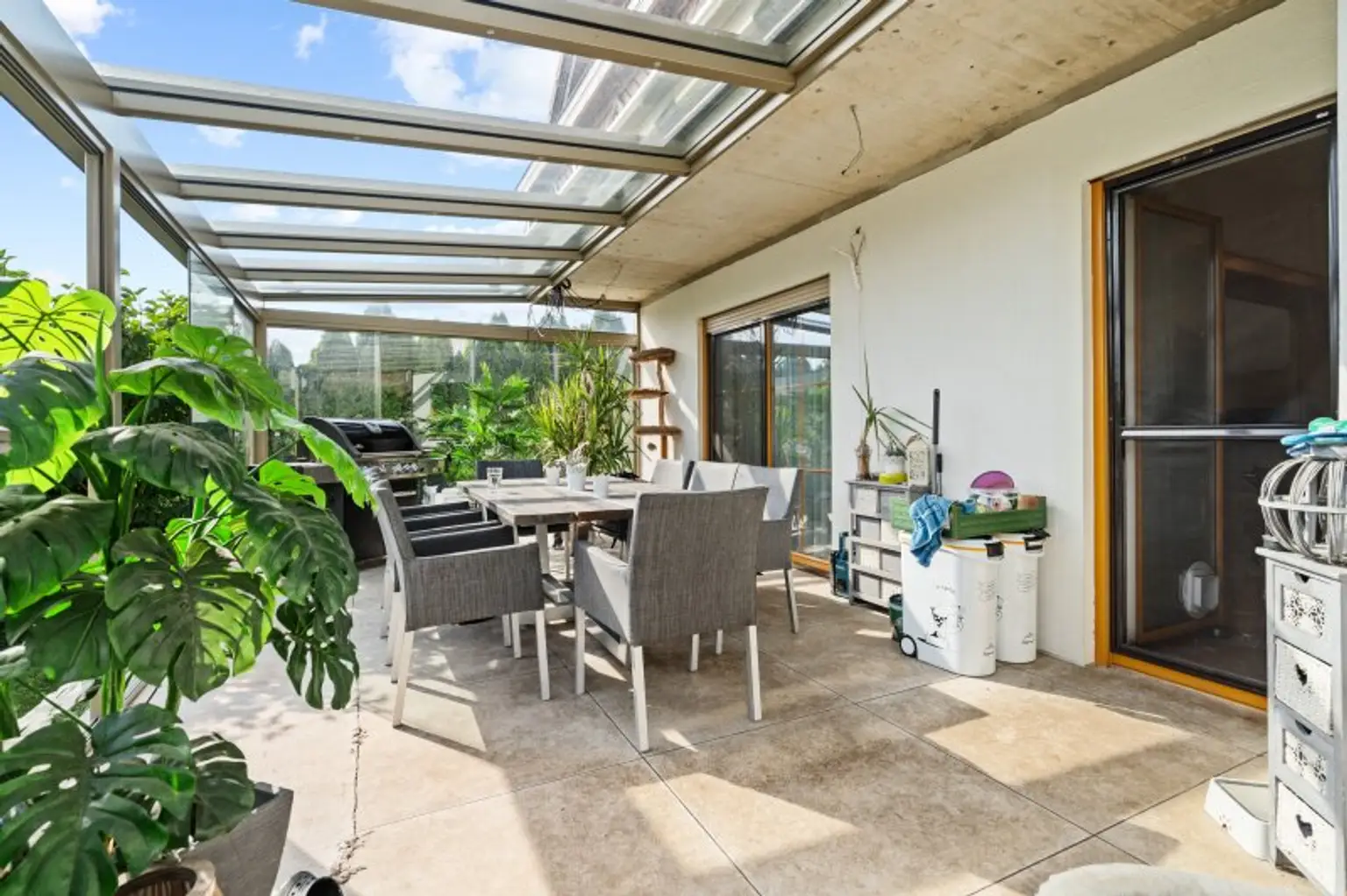 Exklusives Einfamilienhaus vor den Toren Wiens in nicht einsehbarer Grünruhelage / +++ RE/MAX Trend +++