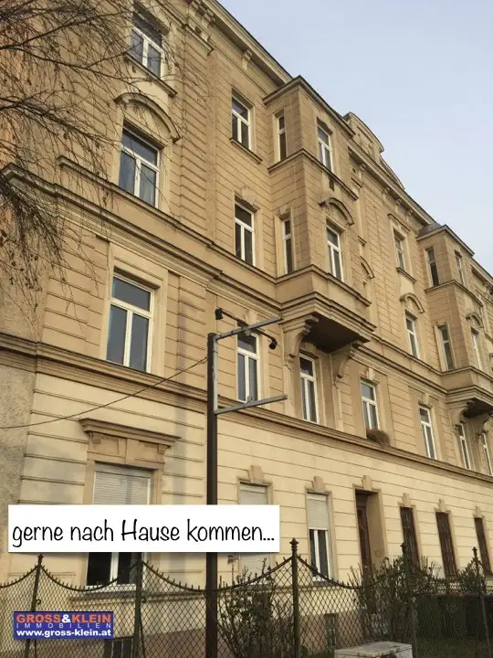 :-) charmante  5 Zimmer  -    geniale Einteilung
Aussergewöhnlich - 1.553 E Bruttomiete,
provfreii